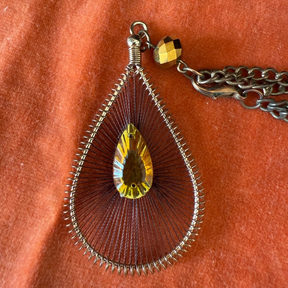 Gold and Silver Teardrop Wire Necklace